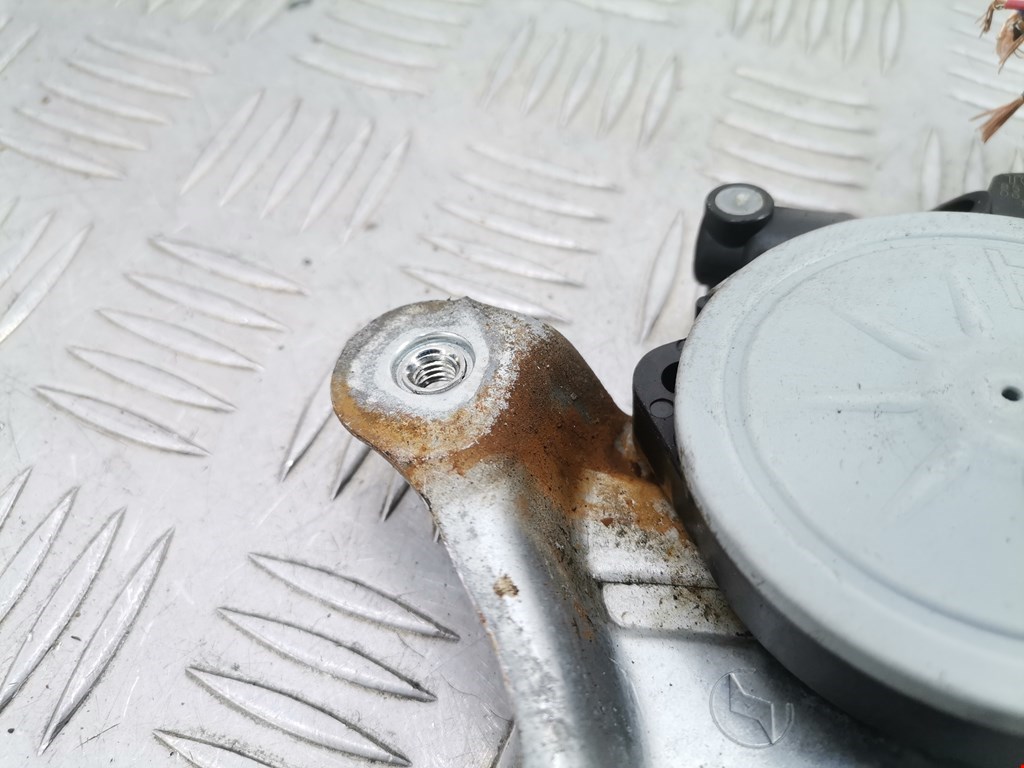 Стеклоподъемник передний правый LEXUS RX 300\330\350\400H 2003-2009