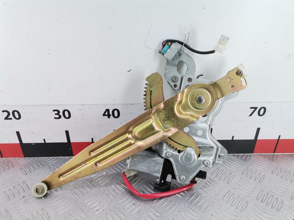 Стеклоподъемник задний левый MITSUBISHI Pajero Sport 1998-2008