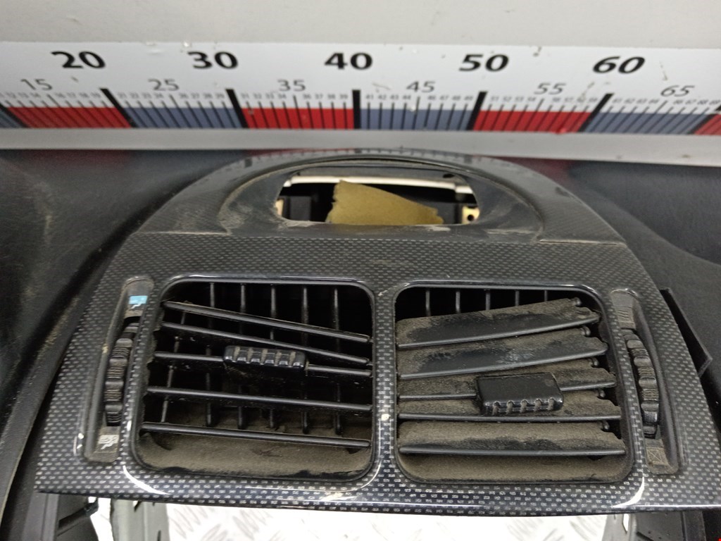 Торпедо MITSUBISHI Carisma 1995-1999