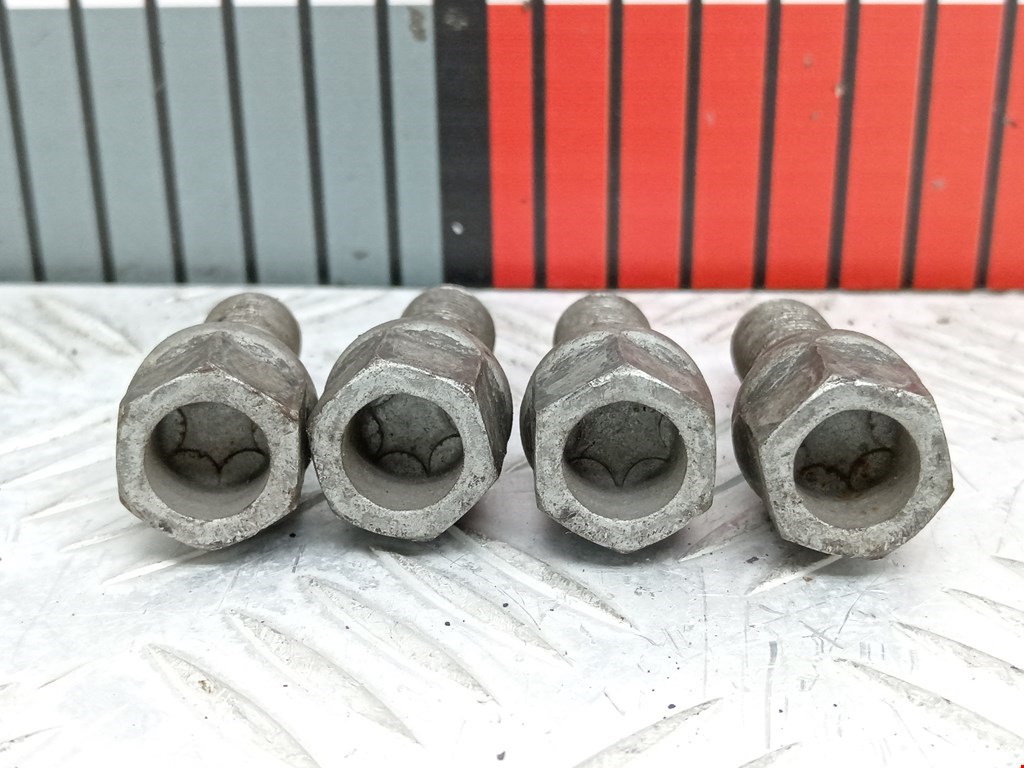 Болты PEUGEOT 207 2006-2015