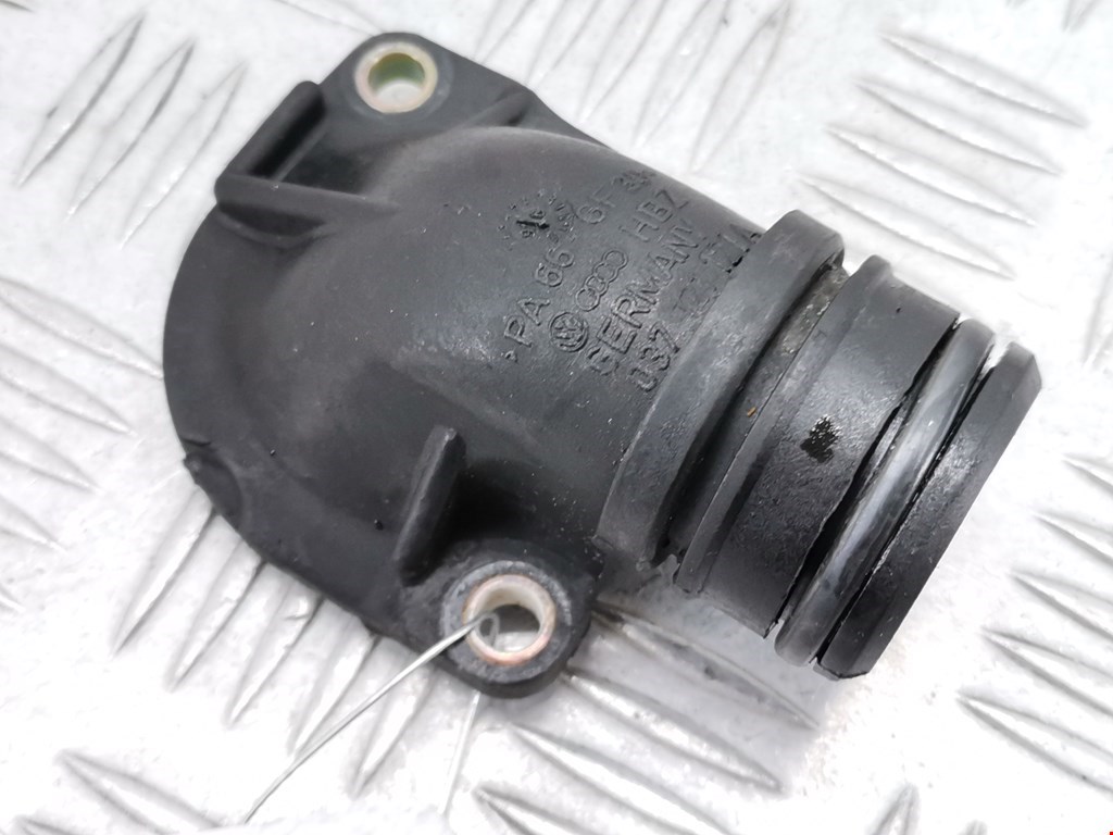 Корпус термостата VOLKSWAGEN Golf III 1991-1997