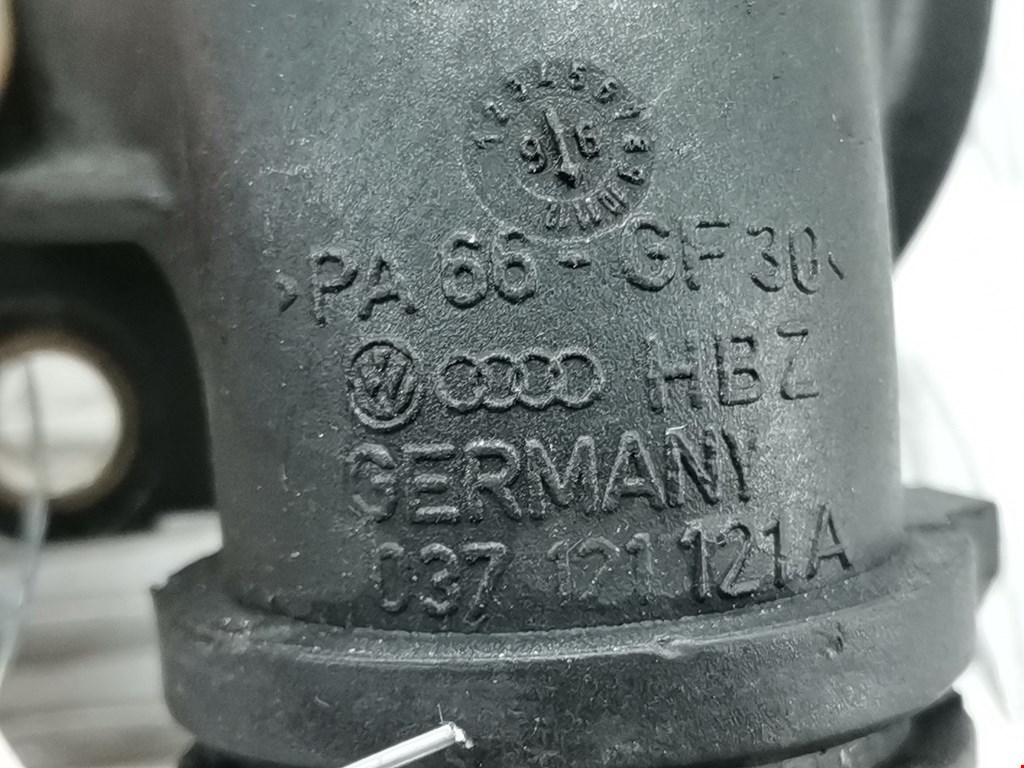 Корпус термостата VOLKSWAGEN Golf III 1991-1997