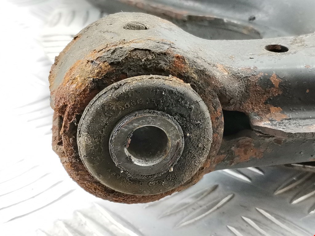 Рычаг передний правый AUDI A3 8L 1996-2003