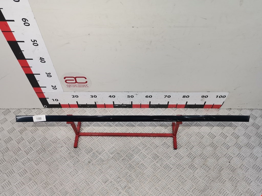 Накладка (молдинг) двери передней правой Audi A6 C5 (1997-2005)