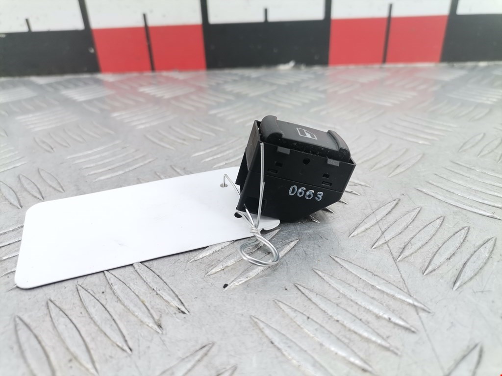 Кнопка стеклоподъемника VOLKSWAGEN Passat B5 1997-2005