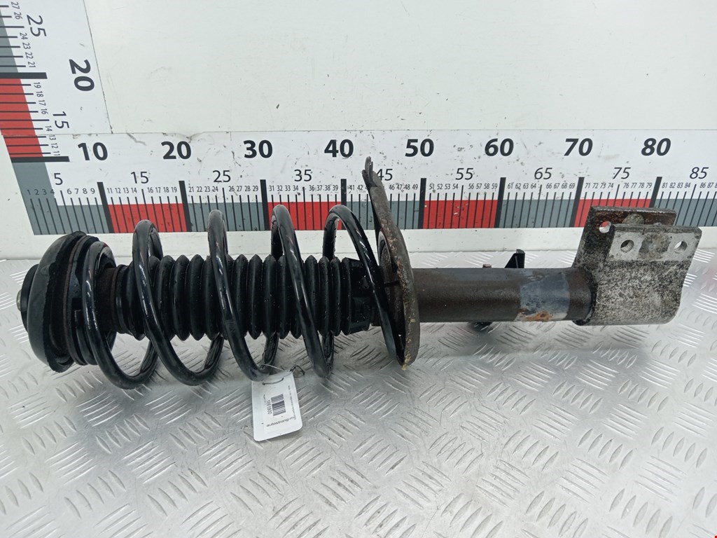 Амортизатор передний левый PEUGEOT 308 2007-2015