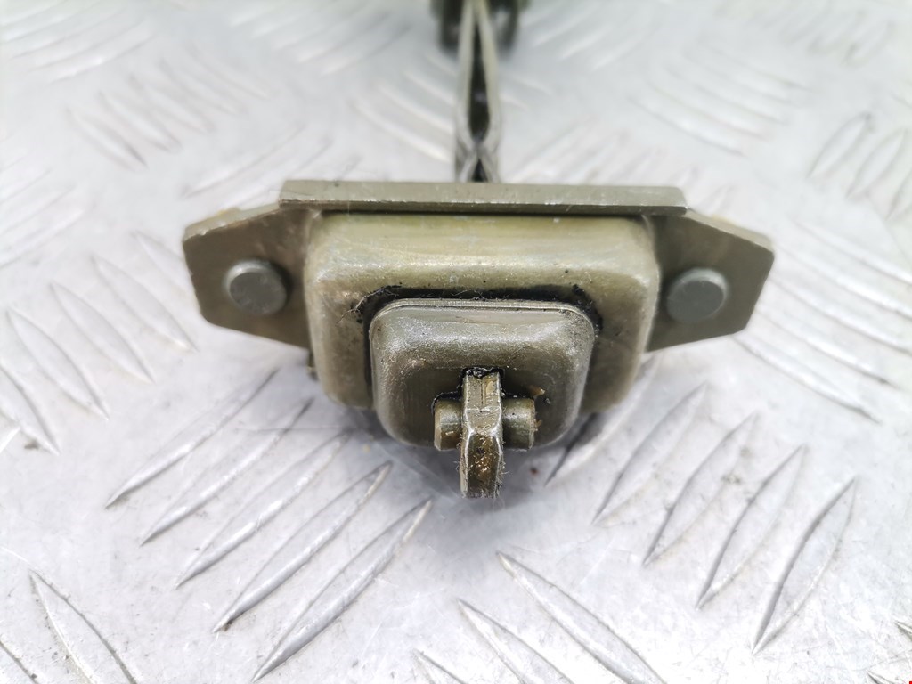 Ограничитель открывания двери FORD Mondeo II 1996-2000