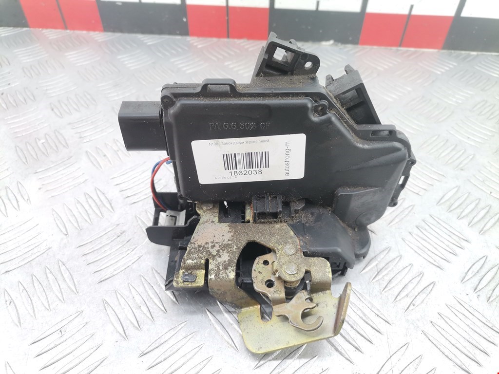 Замок двери задней левой AUDI A6 C5 1997-2004