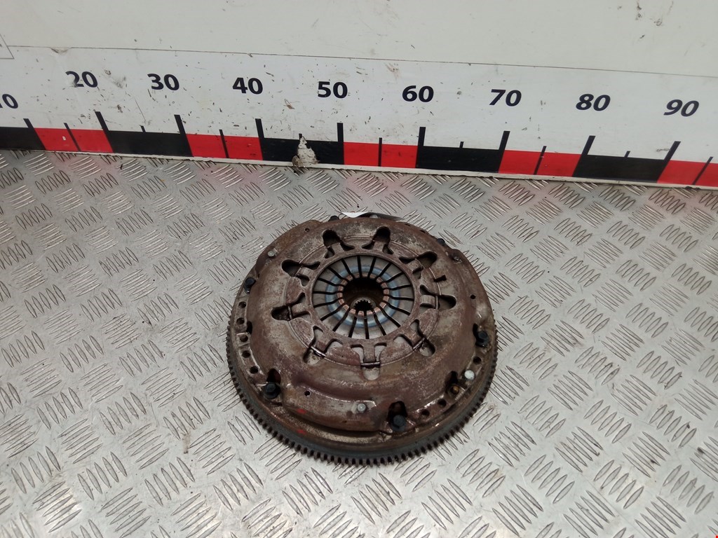 Маховик (демпфер сцепления) FORD Focus I 1998-2005