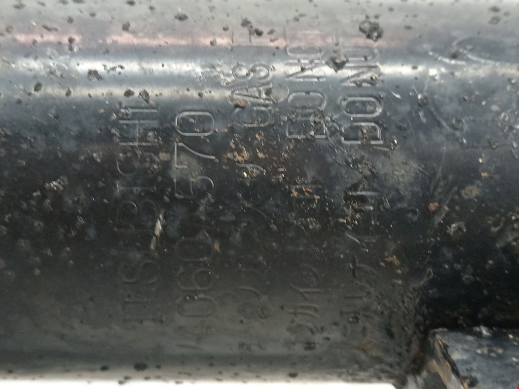 Амортизатор передний правый MITSUBISHI Outlander GF0W 2012-н.в.