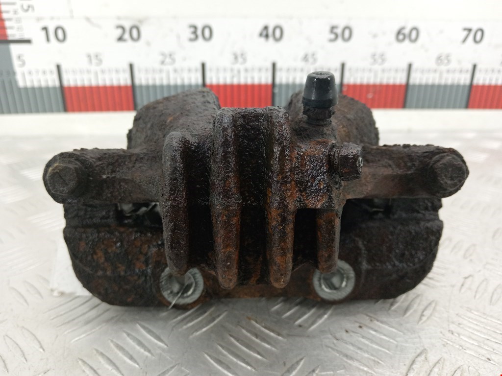 Суппорт передний правый PEUGEOT 308 2007-2015