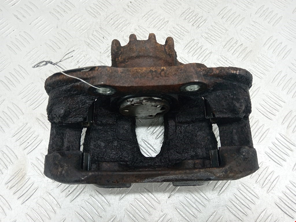 Суппорт передний правый PEUGEOT 308 2007-2015