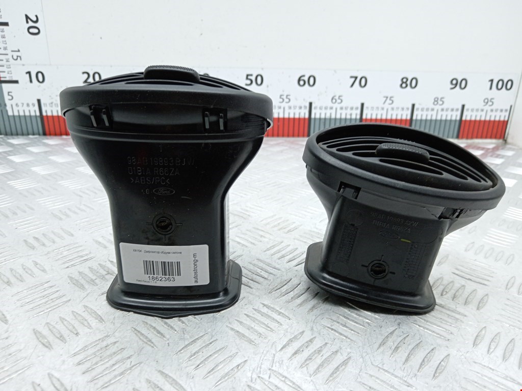 Дефлектор воздушный FORD Focus I 1998-2005