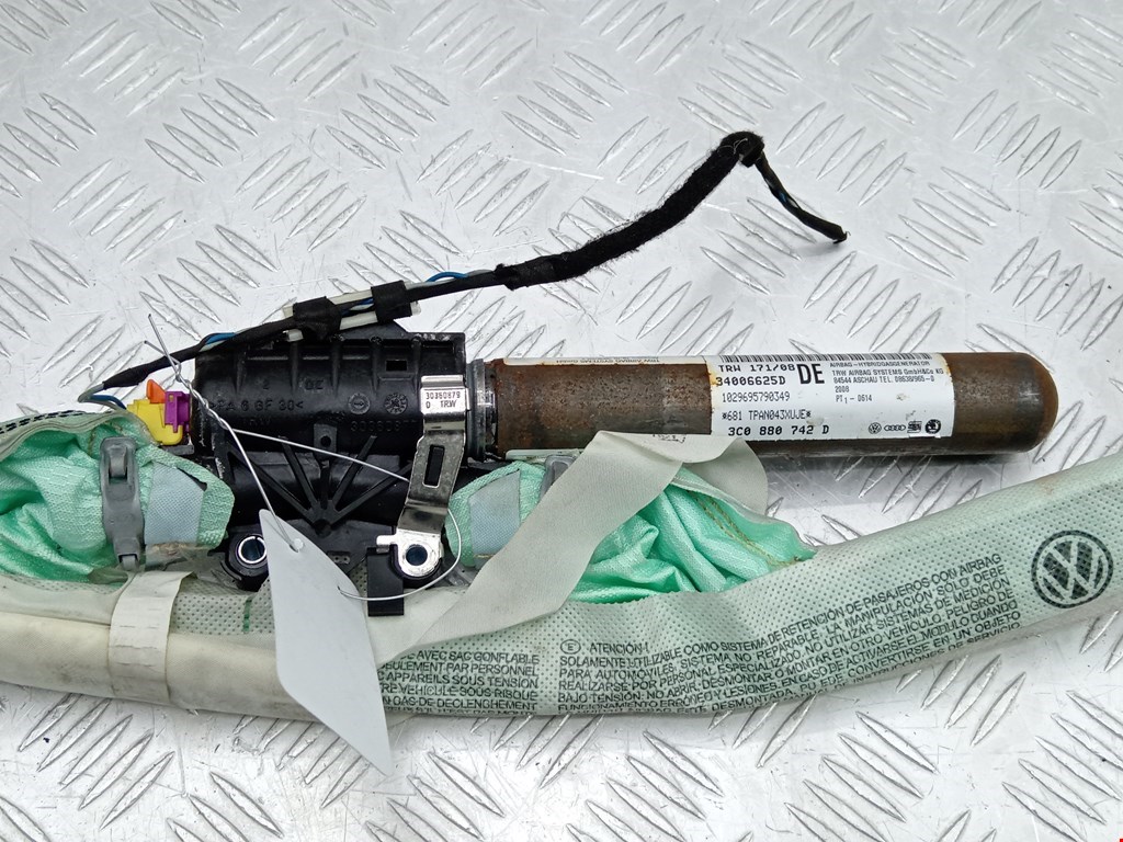 Подушка безопасности боковая (шторка) VOLKSWAGEN Passat B6 2005-2011