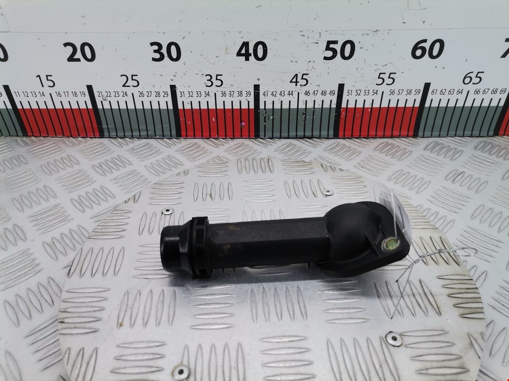 Корпус термостата VOLKSWAGEN Passat B5 1997-2005