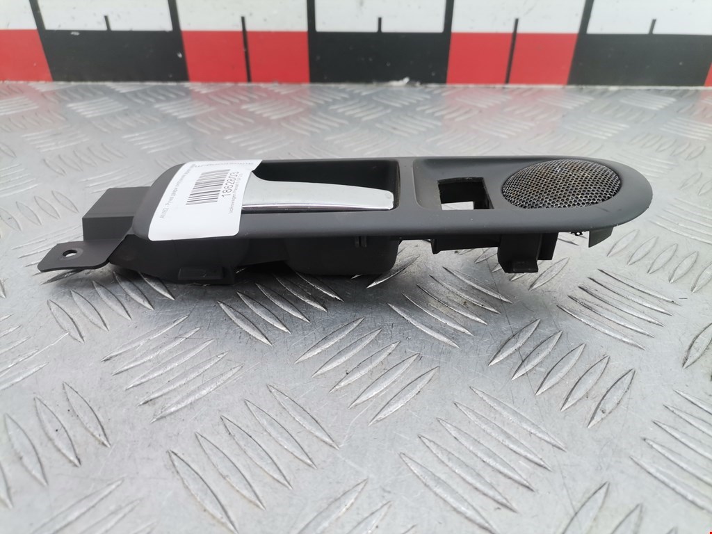 Ручка дверная задняя внутренняя левая VOLKSWAGEN Passat B5 1997-2005