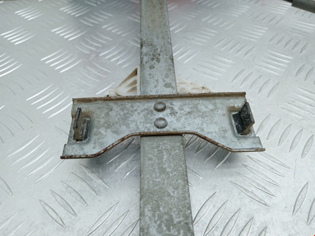 Стеклоподъемник передний правый PEUGEOT Partner 1996-2009