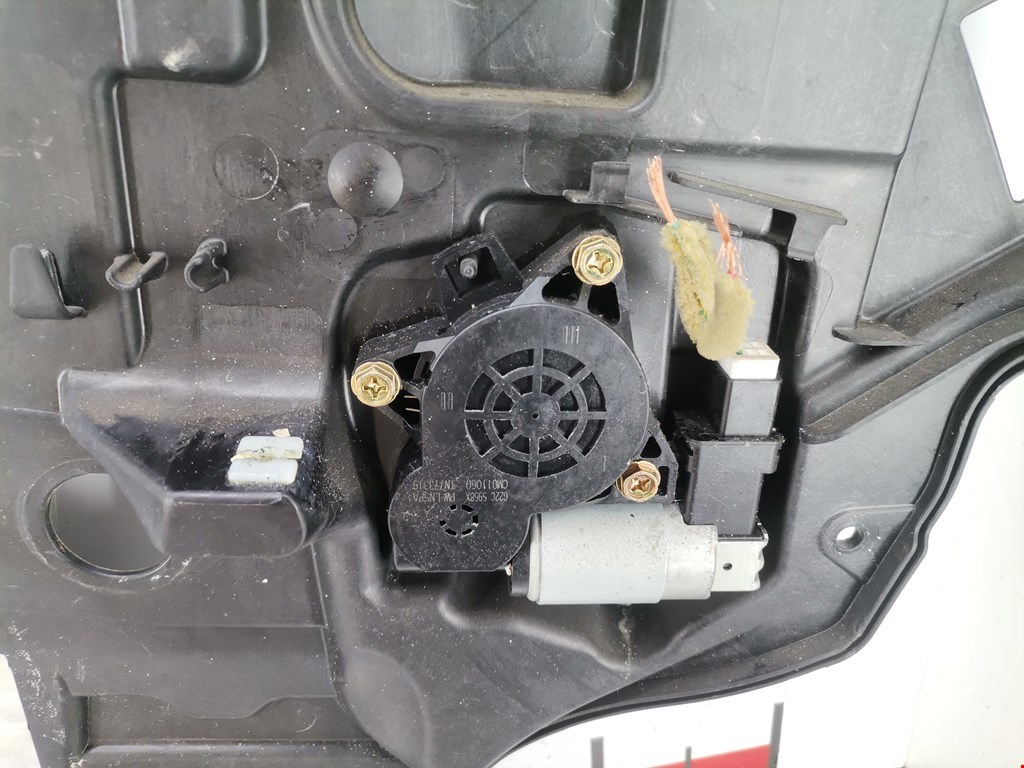 Стеклоподъемник задний правый MAZDA Mazda 2 DY 2003-2007