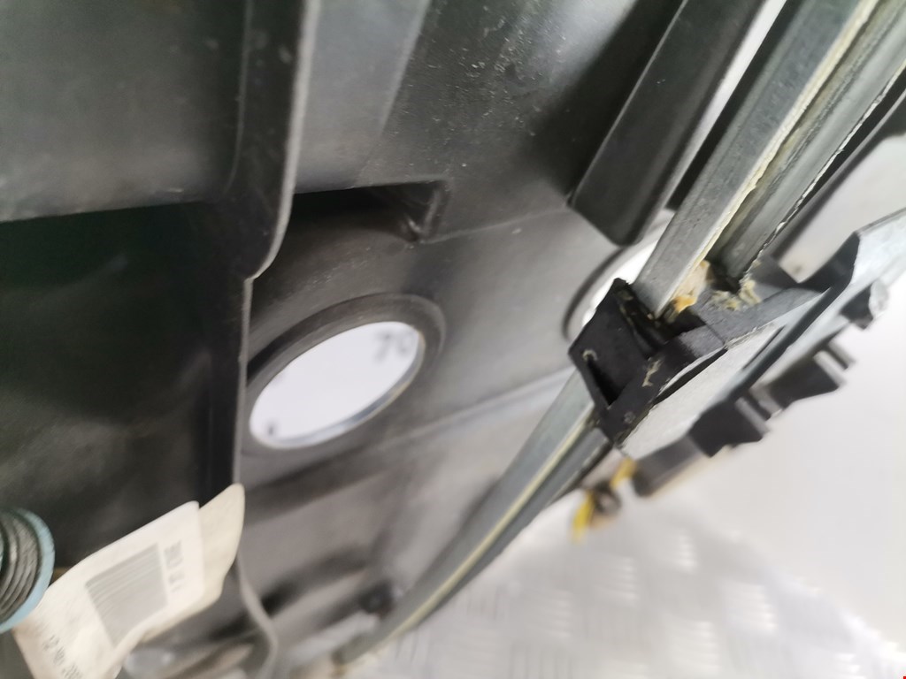 Стеклоподъемник задний правый MAZDA Mazda 2 DY 2003-2007