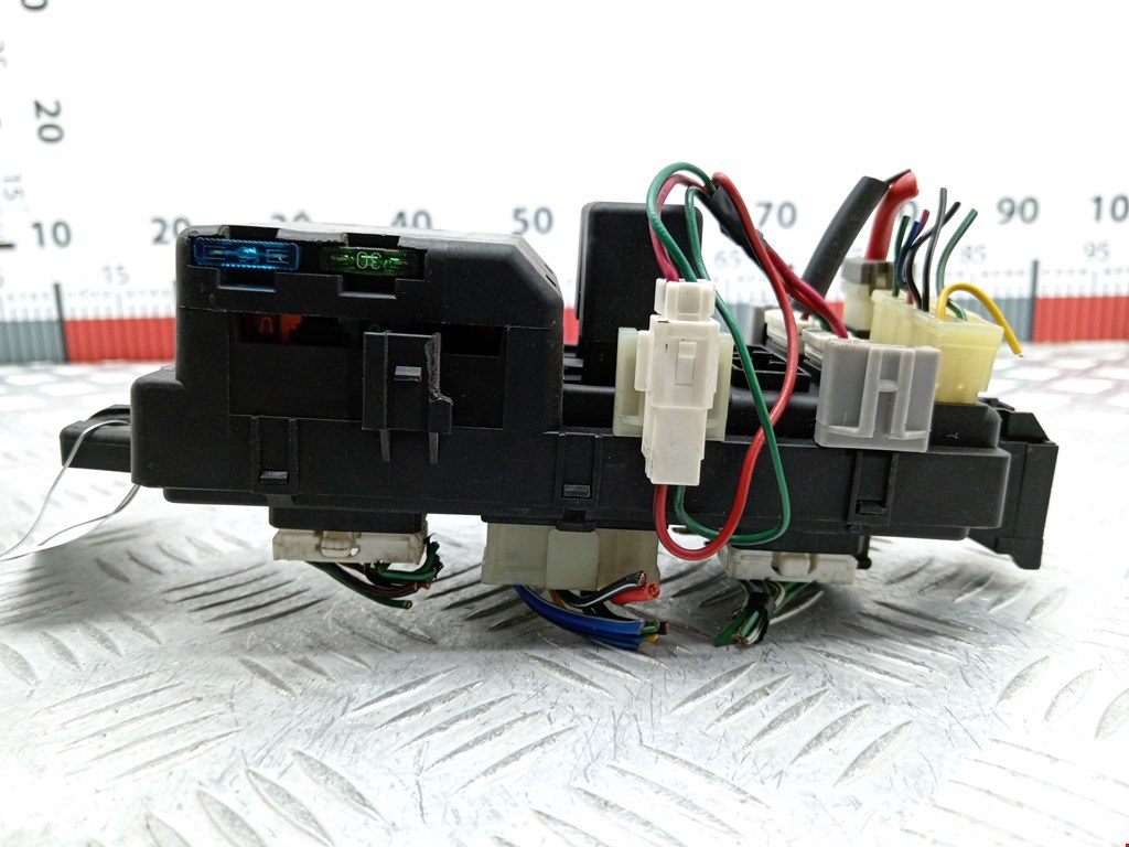 Датчик уровня в бачок омывателя KIA Joice 1999-2003