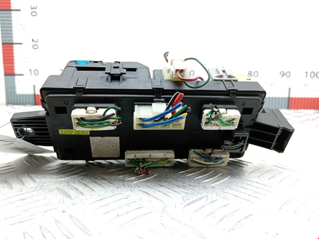 Датчик уровня в бачок омывателя KIA Joice 1999-2003