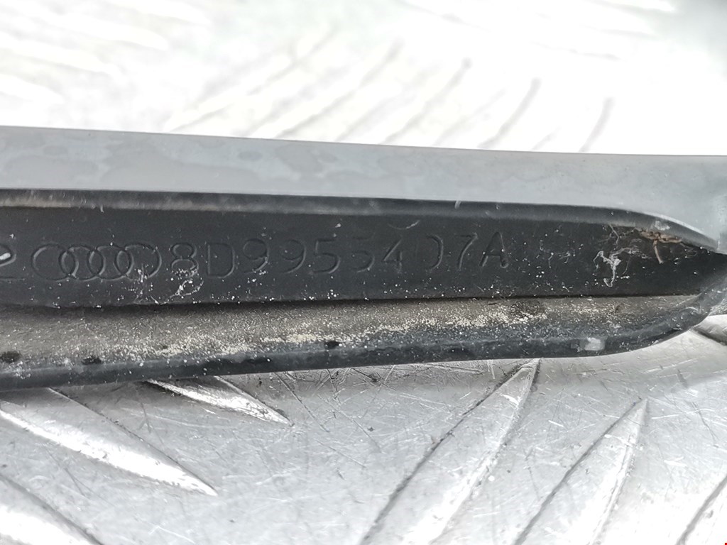 Поводок дворника задний (заднего) VOLKSWAGEN Passat B5 1997-2005