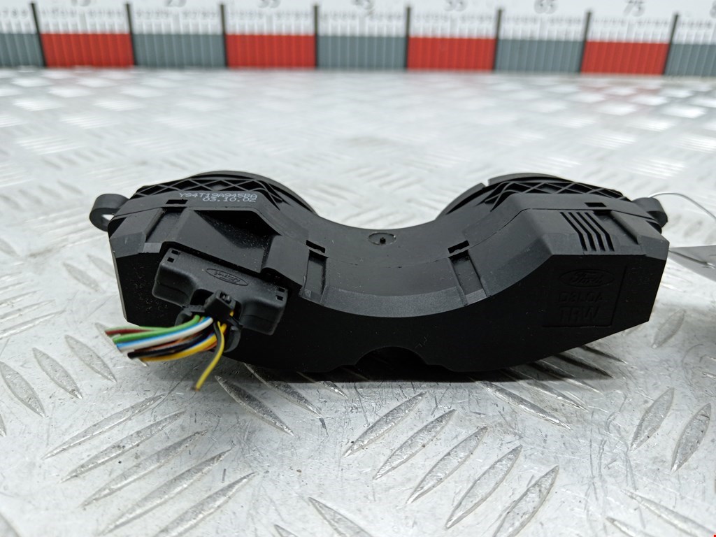 Блок кнопок FORD Focus I 1998-2005