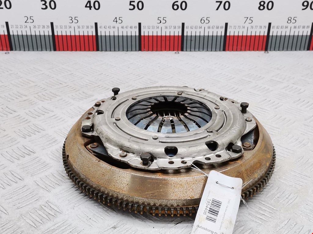 Маховик (демпфер сцепления) OPEL Meriva A 2003-2010