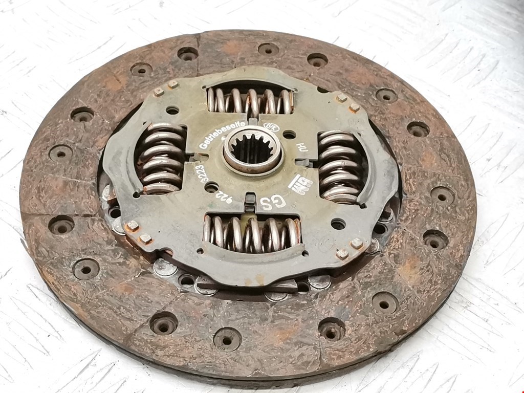 Маховик (демпфер сцепления) OPEL Meriva A 2003-2010