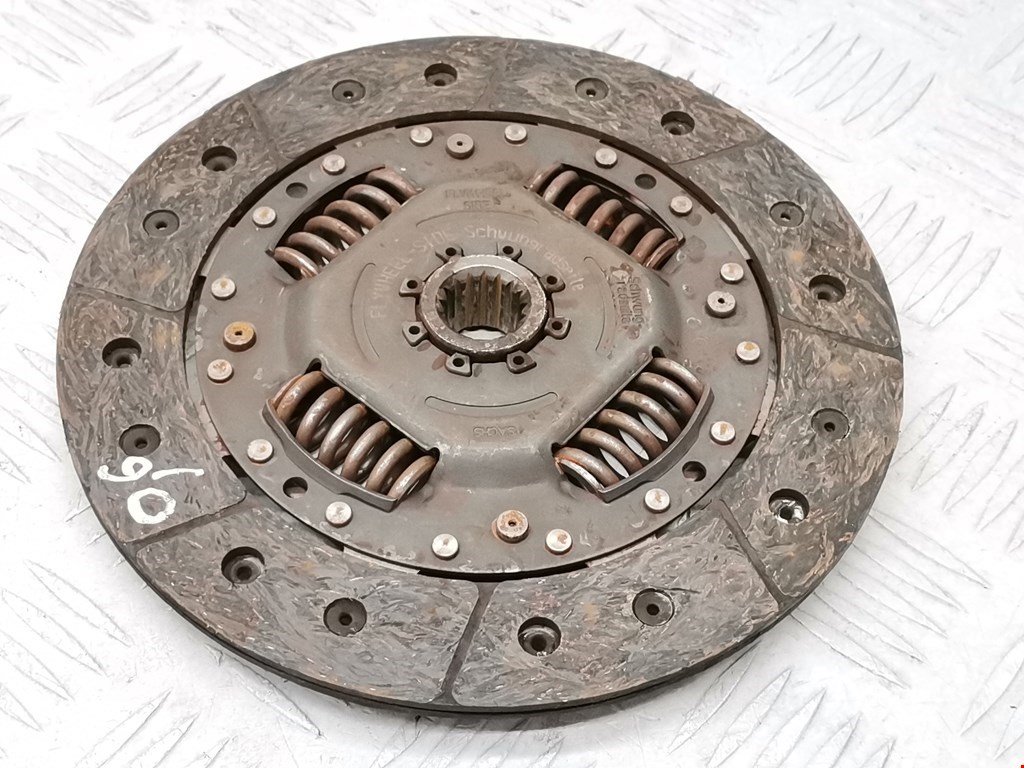 Маховик (демпфер сцепления) FORD Fiesta 2001-2008