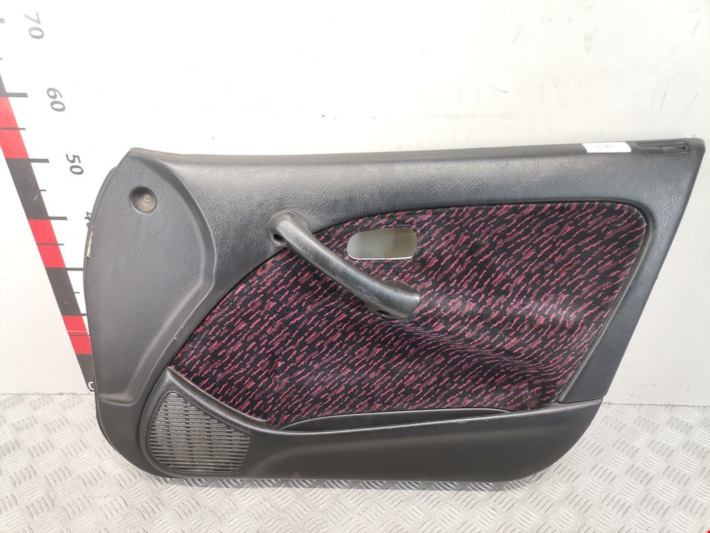 Обшивка двери передняя правая HONDA Civic выбрать кузов 1995-2001