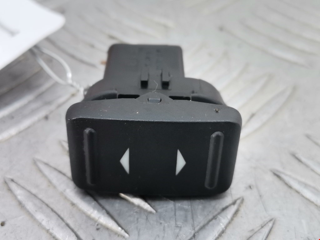 Кнопка стеклоподъемника FORD Kuga 2008-2012