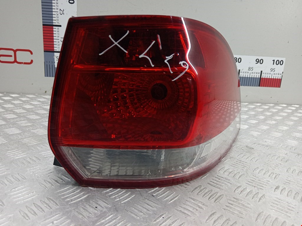 Фонарь задний правый VOLKSWAGEN Golf V 2003-2009