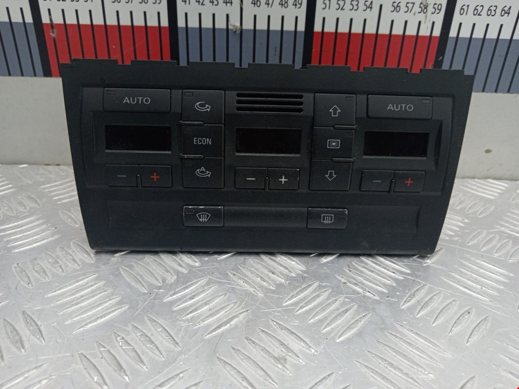 Блок управления климат-контроля Audi A4 B7 (2004-2009)