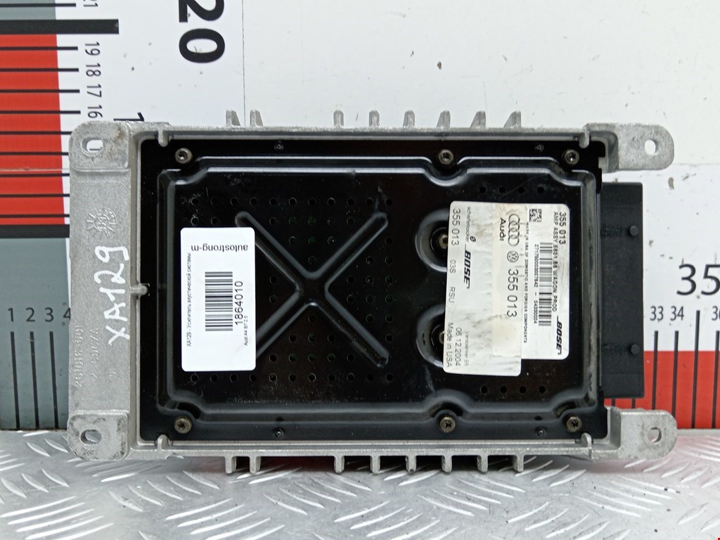 Усилитель акустической системы AUDI A4 B7 2004-2007