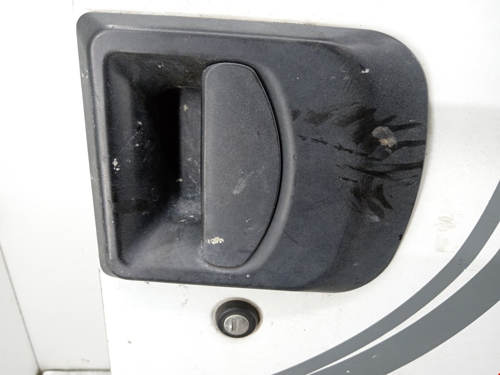 Дверь передняя правая IVECO Daily IV 2006-2011