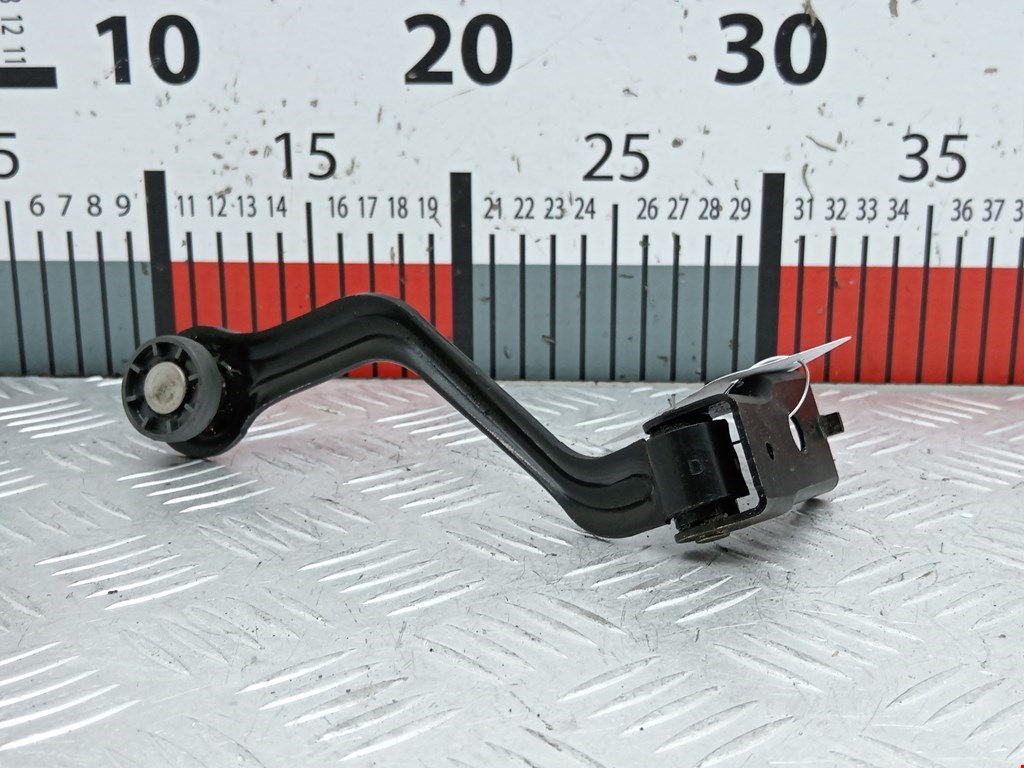 Ролик двери сдвижной (левый/правый средний верхний/нижний) LANCIA Phedra 2002-2010