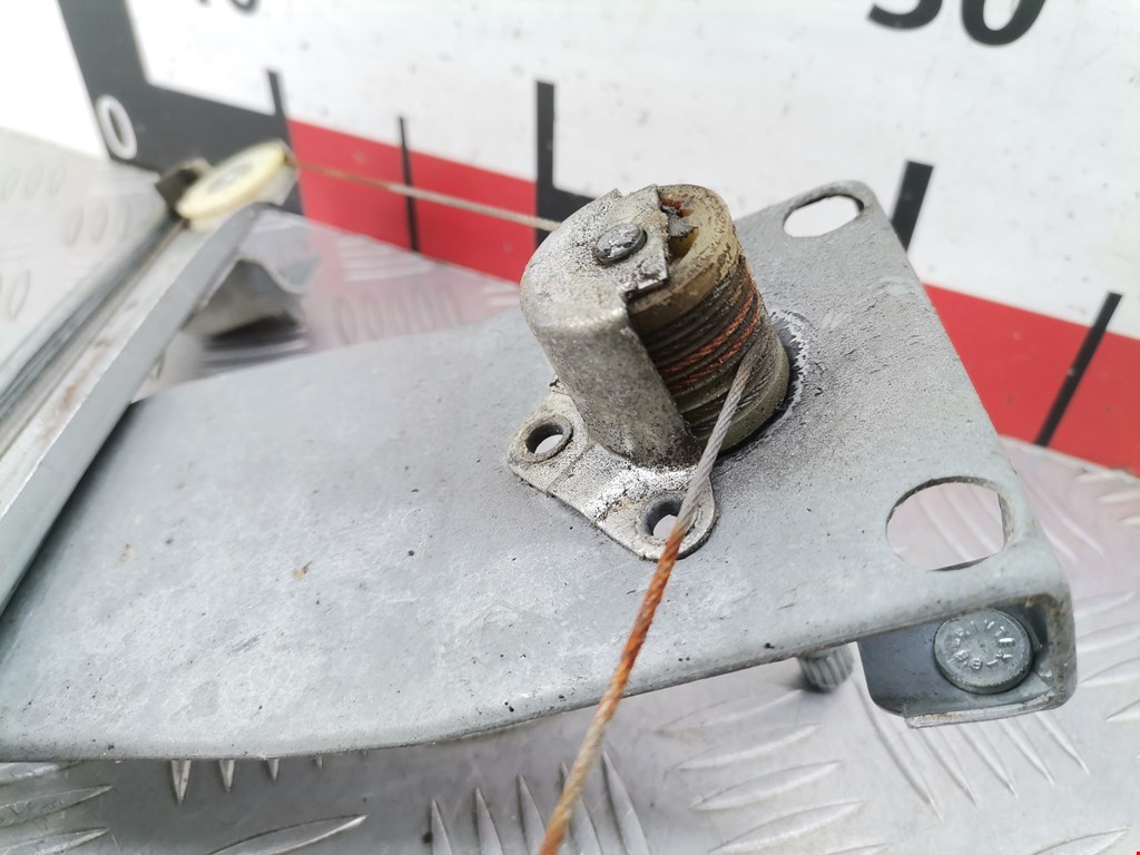 Стеклоподъемник задний левый DACIA Sandero 2008-2012