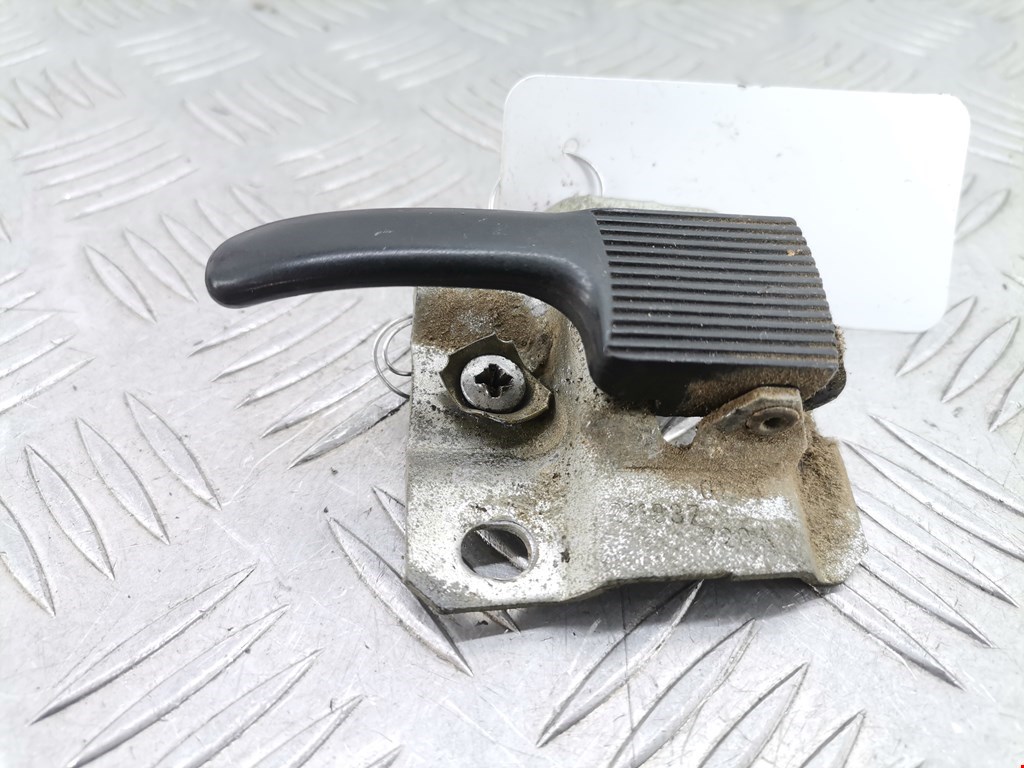 Ручка дверная передняя внутренняя левая VOLKSWAGEN LT 1975-1996