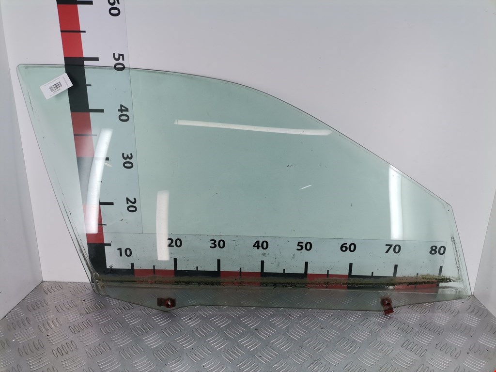 Стекло двери переднее правое BMW 3er E46 1998-2006