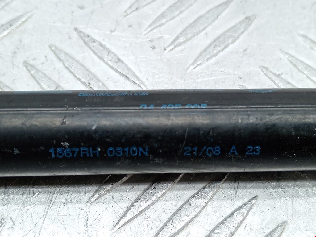 Амортизатор капота левый=правый OPEL Astra H/Family 2004-2015