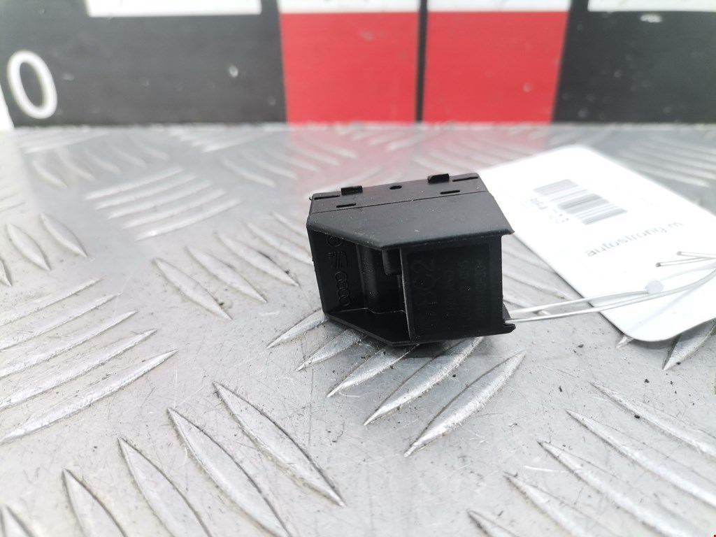 Кнопка стеклоподъемника VOLKSWAGEN Passat B5 1997-2005