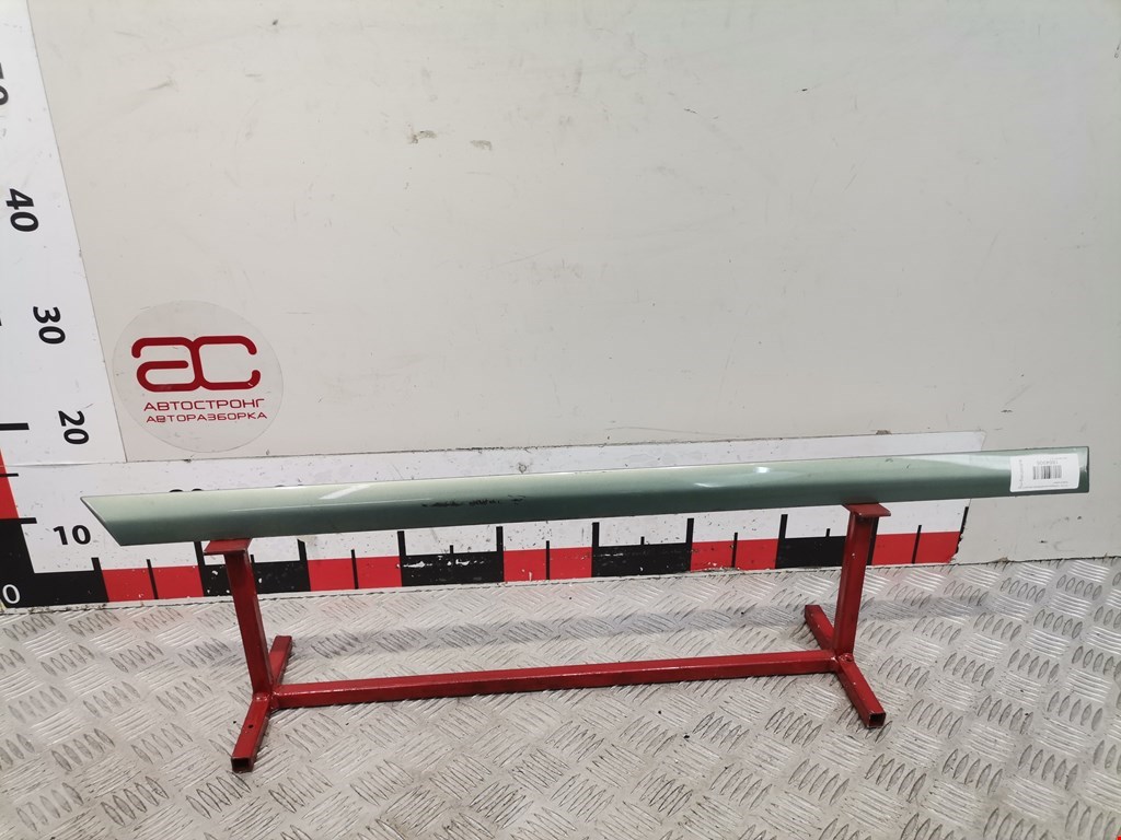 Накладка декоративная (молдинг) двери задней правой Opel Vectra C (2002-2008)