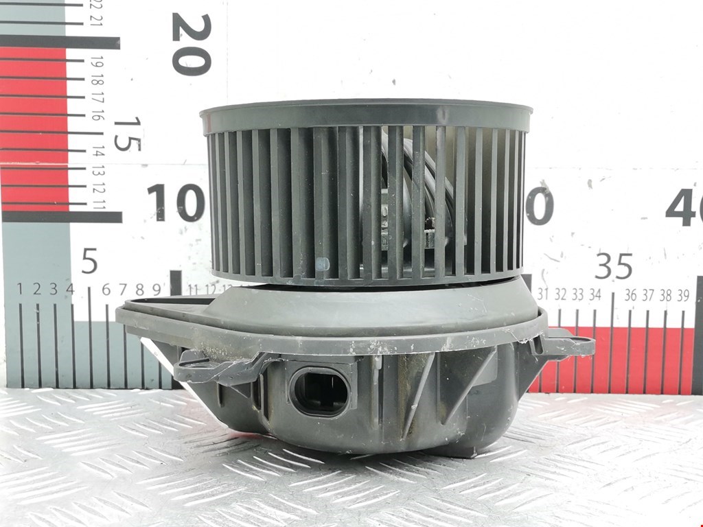 Моторчик (мотор) отопителя салона CITROEN Berlingo 1996-2012