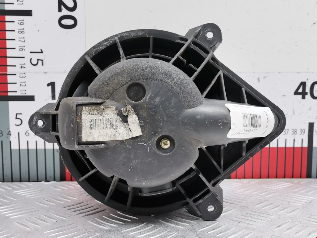 Моторчик (мотор) отопителя салона CITROEN Berlingo 1996-2012