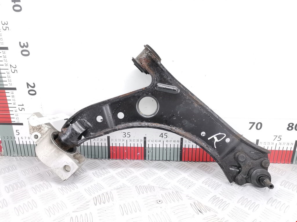 Рычаг передний правый VOLKSWAGEN Caddy III 2004-2015