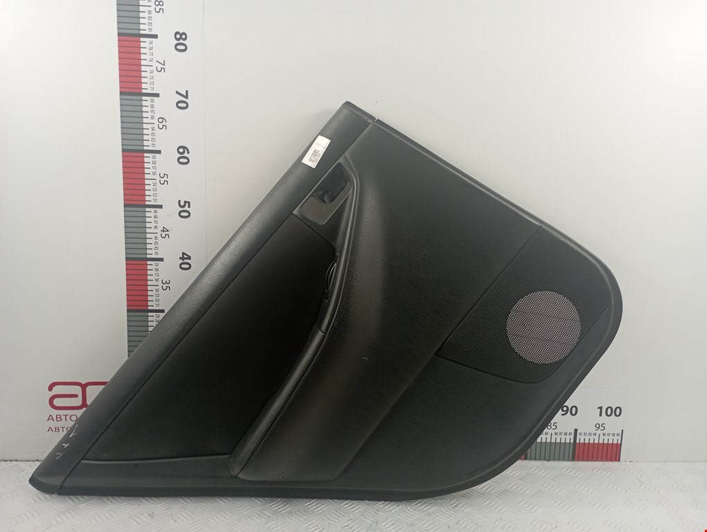 Обшивка двери задняя левая TOYOTA Corolla E120 2001-2006