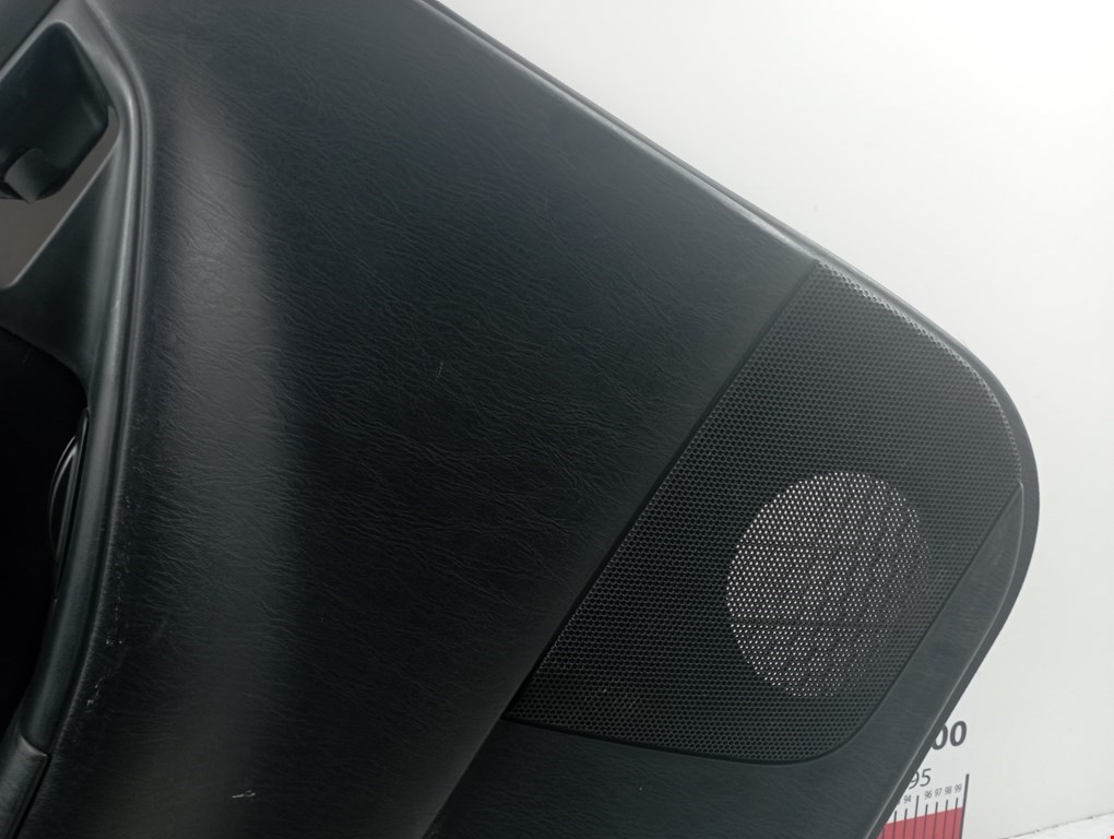 Обшивка двери задняя левая TOYOTA Corolla E120 2001-2006