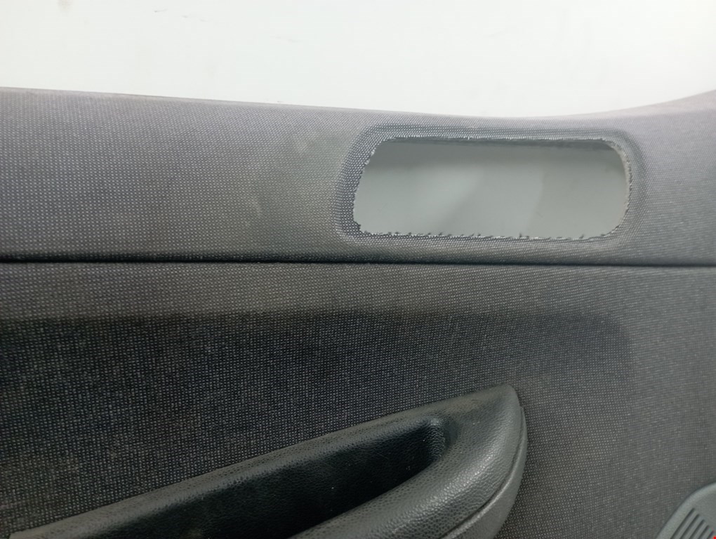 Обшивка двери передняя левая SKODA Fabia MK1 1999-2006