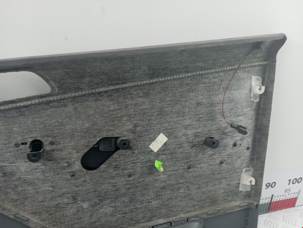 Обшивка двери передняя левая SKODA Fabia MK1 1999-2006